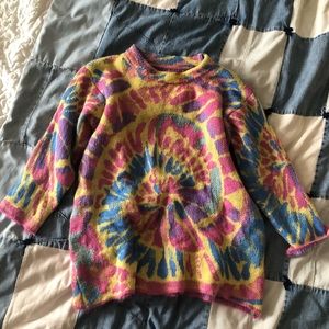 Verge girl dupe sweater